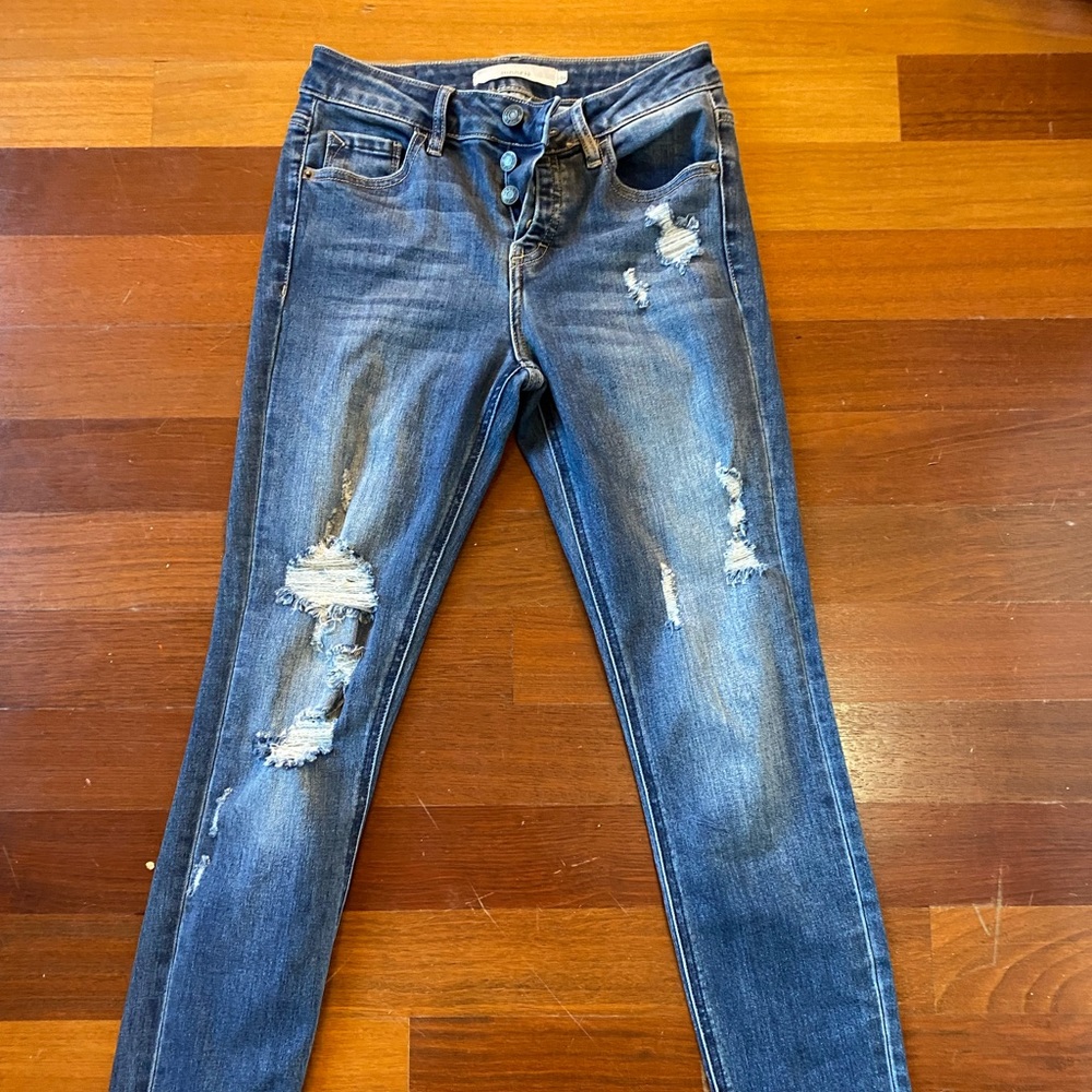 Hidden Jean distressed